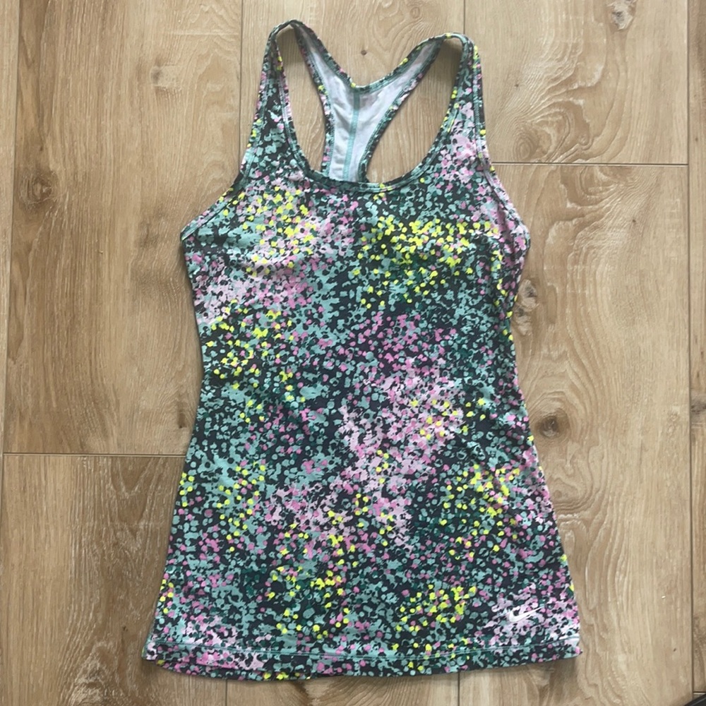 Printed Nike Athletic Top